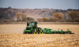 Deere ‘acting more like a startup’ than incumbent with its latest fleet of autonomous machines